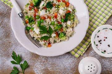 Salad of crushed cereals