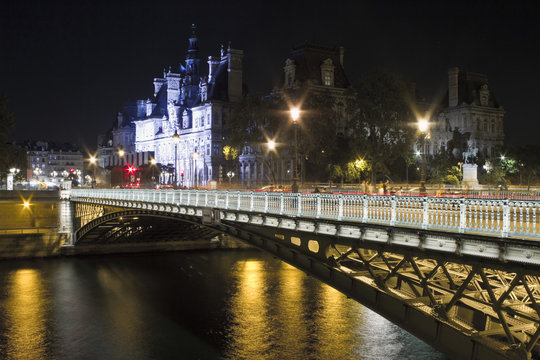France, Paris by night :  Pont d'Arcole and town hall.