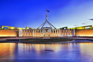 Canberra Parliament Pool Reflection at sunset - public building with free access. - obrazy, fototapety, plakaty