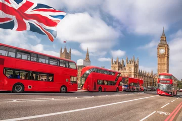 Fototapeten Londoner Symbole mit BIG BEN, DOUBLE DECKER BUS und roten Telefonzellen in England, Großbritannien © Tomas Marek