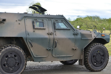 Fototapeta premium 陸上自衛隊 軽装甲機動車