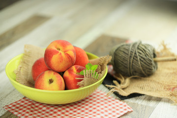 pêches,fruit