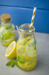 Cold lemonade with mint