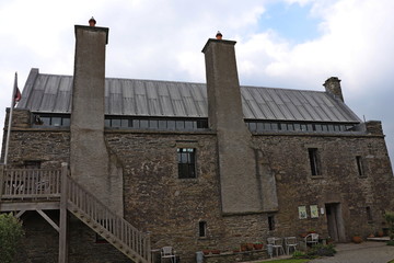 Irlande - Baltimore - Le Chateau et ses cheminées