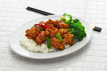general tso’s chicken with rice, american chinese cuisine