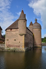 DOUVE ET CH&Acirc;TEAU LA CLAYETTE (14 &eacute;me Si&egrave;cle) BOURGOGNE FRANCE