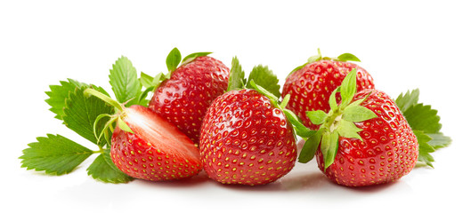 Fototapeta na wymiar fresh red strawberries with green leaves