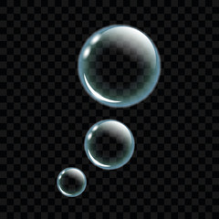 transparente seifenblasen auf schwarzem hintergrund - obrazy, fototapety, plakaty