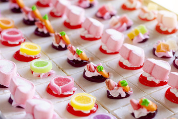 Mini cake with marshmallow Colorful for children.