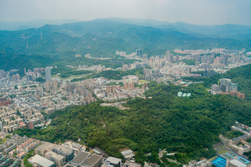 Fototapeta na wymiar Aerial view of the beautiful Taipei City