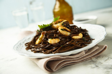 Soba noodles with shrimps