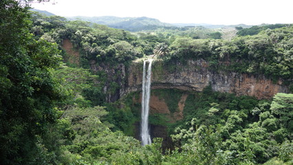 Fototapeta na wymiar mauritius_chamarel_waterfall