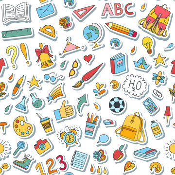 School and education doodles hand drawn vector symbols and objects