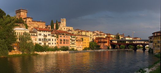 Fototapeta na wymiar Panorama von Bassano del Grappa / Provinz Vicenza / Italien