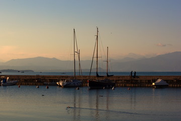 Fototapeta na wymiar Sunset bay at Peschiera Del Garda