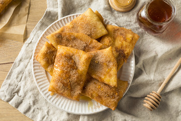 Homemade Deep Fried Mexican Sopapillas