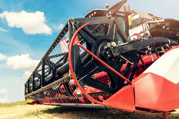 combine harvester draper head closeup