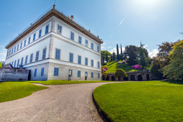 Fototapeta na wymiar Villa Melzi and its gardens near Bellagio at the famous Italian lake Como in May