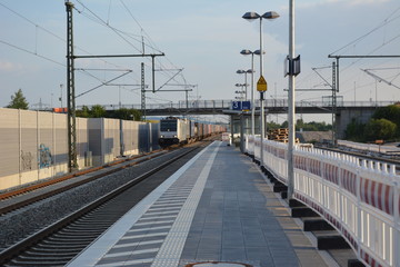 RegionalExpress bei Fochheim (Obfr.) Süd