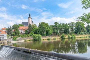 Fototapeta na wymiar die alte Stadtkirche in Penig (Sachsen)