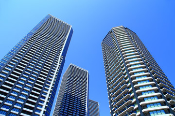Obraz premium High rise residential buildings in Tokyo