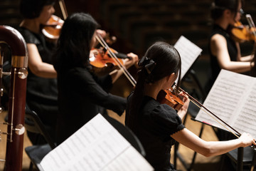 オーケストラ © One