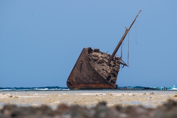 shipwreck in sinai