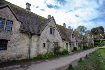 Fototapeta na wymiar Cotswold cottages , Bibury is an old village in Gloucestershire, England, UK