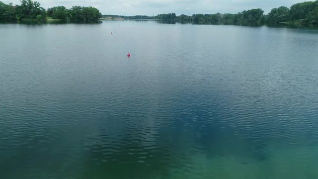Tiefflug &uuml;ber dem Sildersee