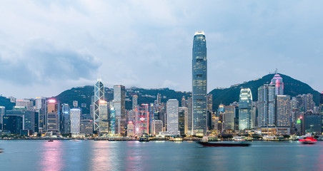 Obraz premium hong kong skyline at night