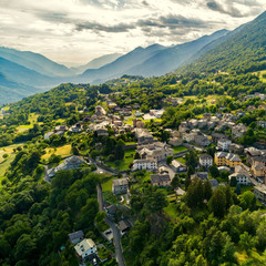 Fototapeta na wymiar Teglio - Valtellina (IT) - Vista aerea di Palazzo Besta