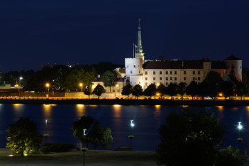 Fototapeta na wymiar Landscape of Riga and the Daugava river at night