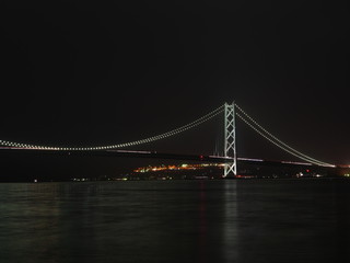 明石海峡大橋の夜景
