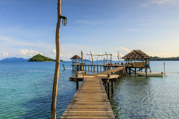Fototapeta premium wooden bridge and cottage on tropical sea in Koh Mak island, Trat province,Thailand