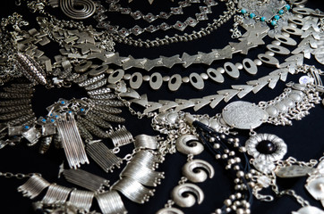 Jewelery from tin and silver