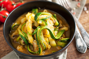 Zucchini fettuccine butternut creme sauce