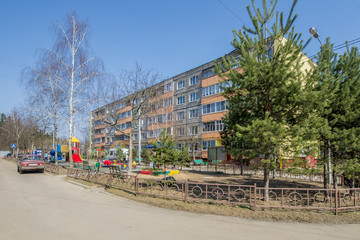 Facade and courtyard of a residential building in Moscow
