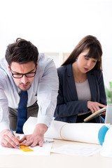 Obraz premium Engineers working on new project