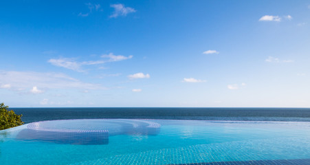 Fototapeta na wymiar Infinity pool with sea view