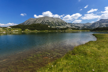 Fototapeta na wymiar Amazing Landscape with Muratovo Lake and Todorka peak, Pirin Mountain, Bulgaria