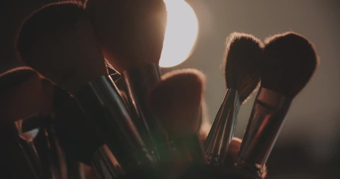 professional makeup brushes kit in containers 4k