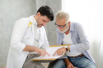 The doctor explained the diagnosis to the patient.