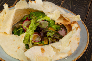 Vegetable salad in the bread