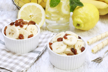 Bowl of sliced banana