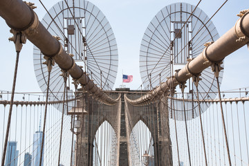 Naklejka premium Słupy i linki do zawieszenia Brooklyn Bridge New York II