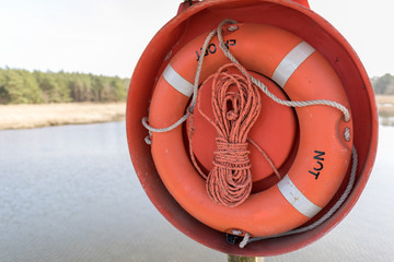 Rettungsring am Hafen