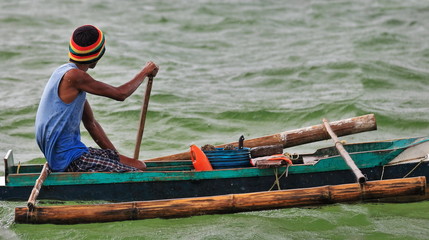 Obraz premium Fisherman in North Bays Bay-Manjuyod White Sand Bar. Negros Oriental-Philippines.0548