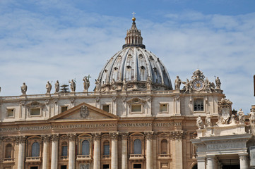 Fototapeta na wymiar Roma, città del Vaticano, la basilica di San Pietro