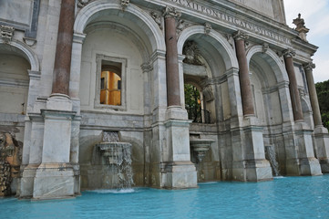 Fototapeta na wymiar Roma, la Fontana dell'Acqua Paola al Gianicolo