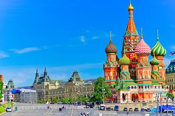 Foto op Plexiglas Moskou Uitzicht op de Sint-Basiliuskathedraal op het Rode plein in de zomer in Moskou, Rusland.